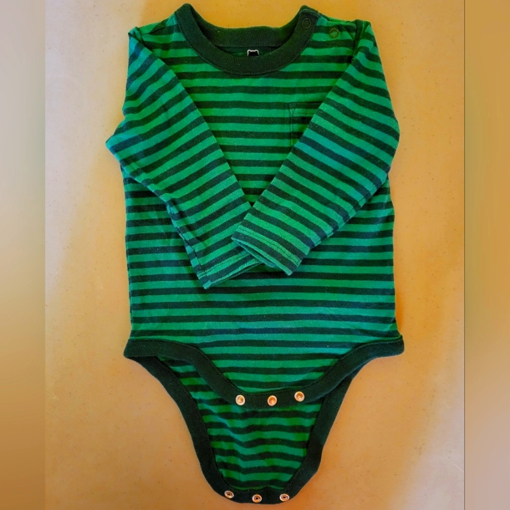 GAP baby bodysuit